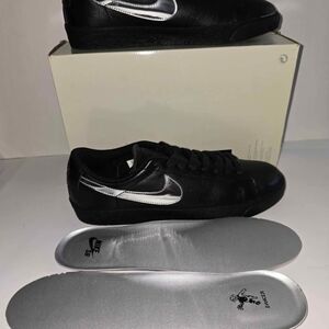 Limited Nike SB collaboration! Mens Size10.5 Brand New